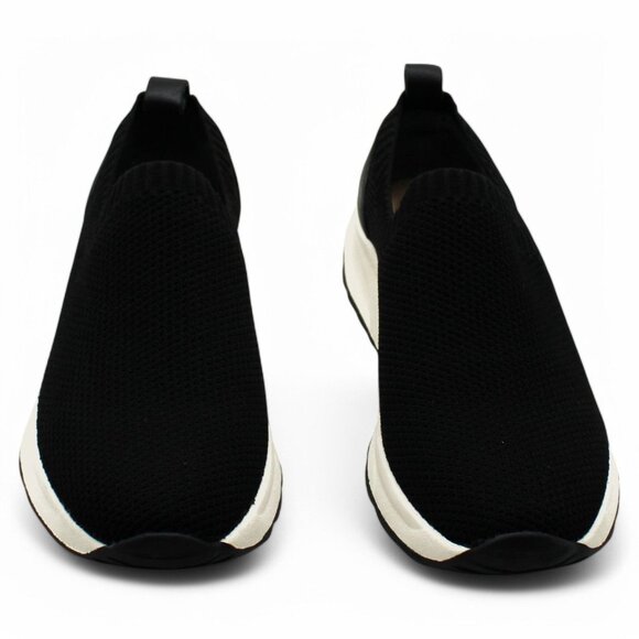 Giani Bernini Ryanne Memory Foam Sneakers (size 6) - Picture 3 of 9